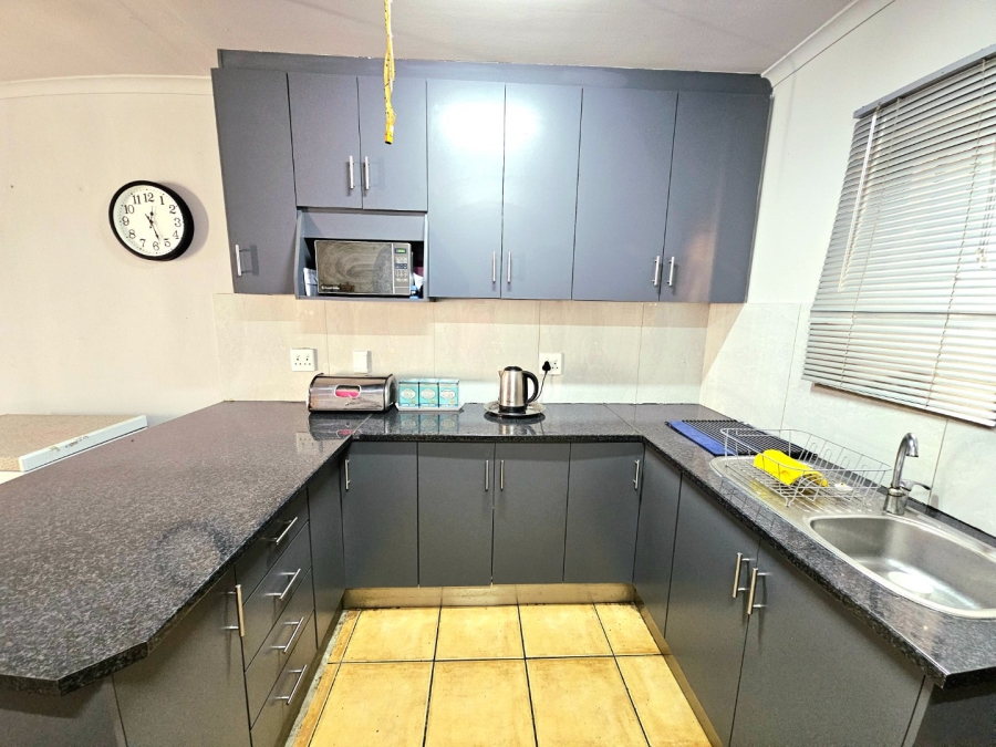 2 Bedroom Property for Sale in Weltevreden Valley Western Cape